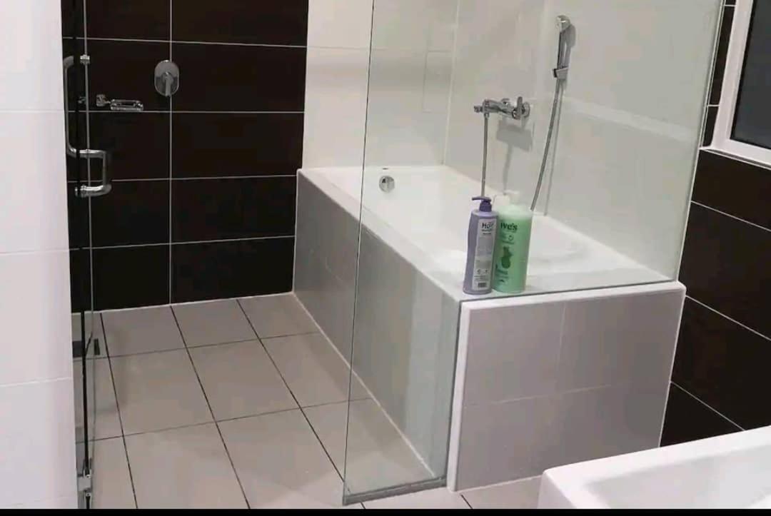 Apartemen Cozy 3 Guests High Floor At Puteri Harbour L22 Nusajaya (Iskandar Puteri)